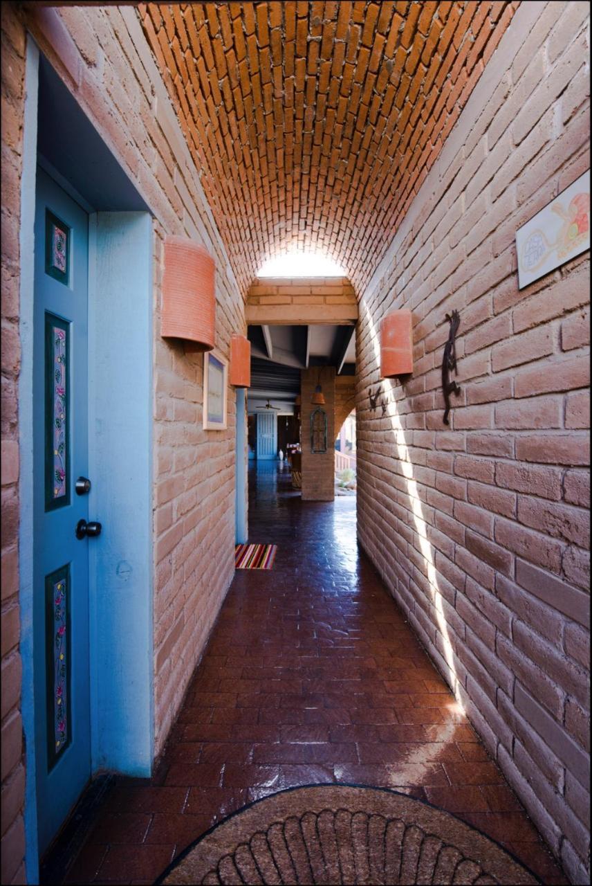 אוורה Casa Tierra Adobe Bed & Breakfast מראה חיצוני תמונה