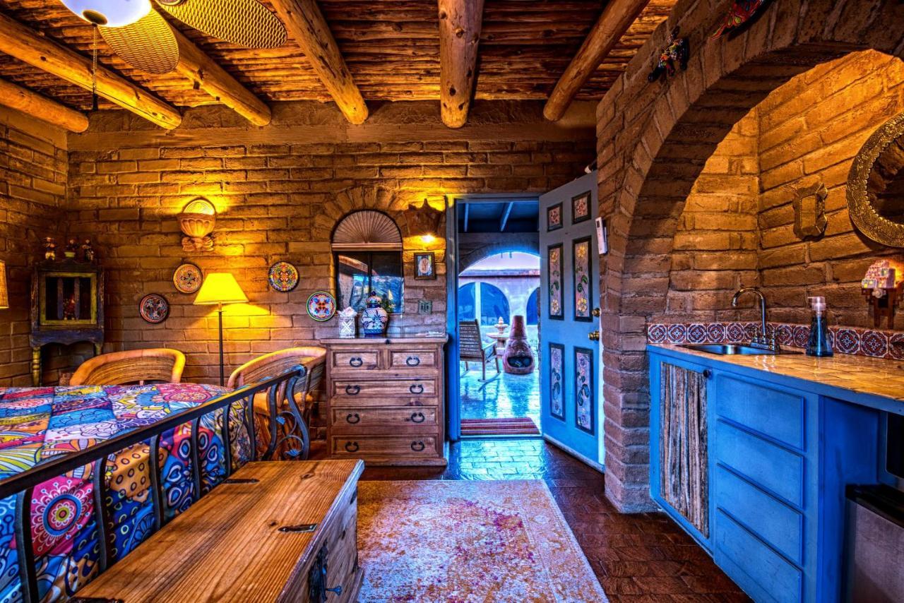 אוורה Casa Tierra Adobe Bed & Breakfast מראה חיצוני תמונה