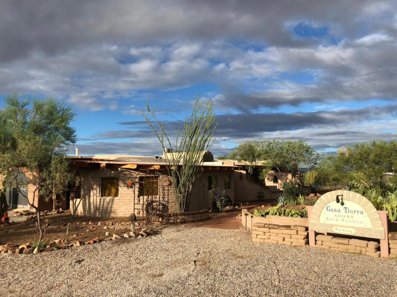 אוורה Casa Tierra Adobe Bed & Breakfast מראה חיצוני תמונה